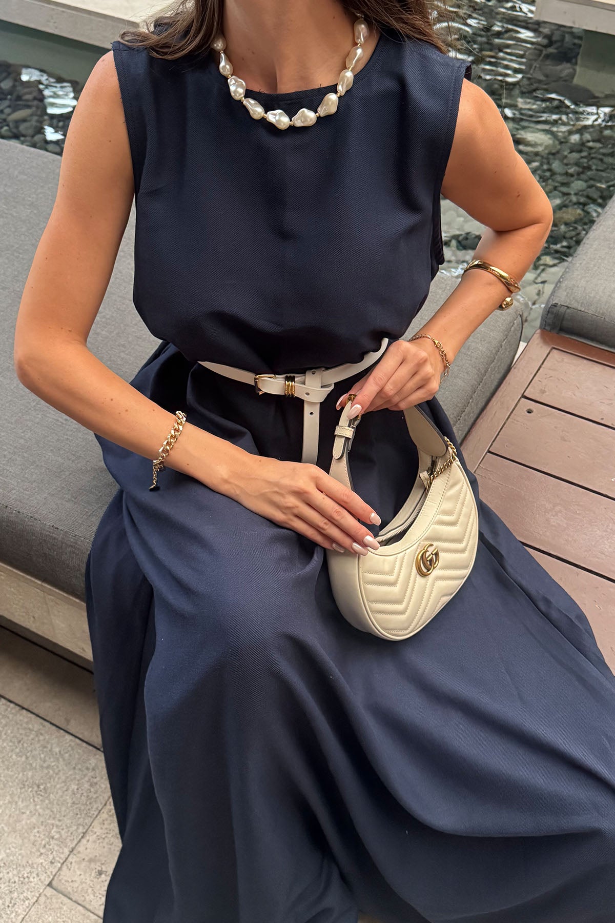 Kadın Dökümlü Pamuklu Sıfır Kol Elbise Lacivert