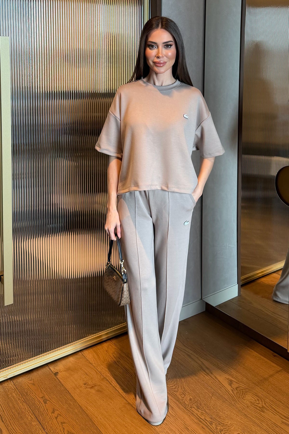 Kadın Nervür Detaylı İkili Rahat Takım Vizon