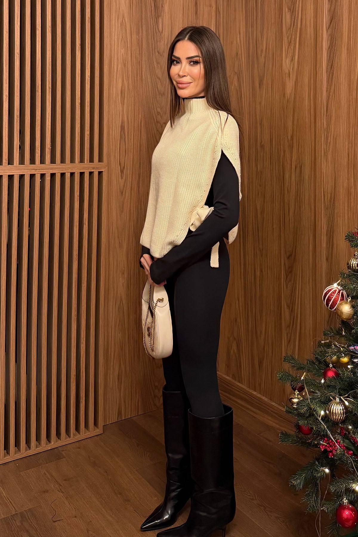 Kadın Bağlama Detaylı Triko Süveter Ekru