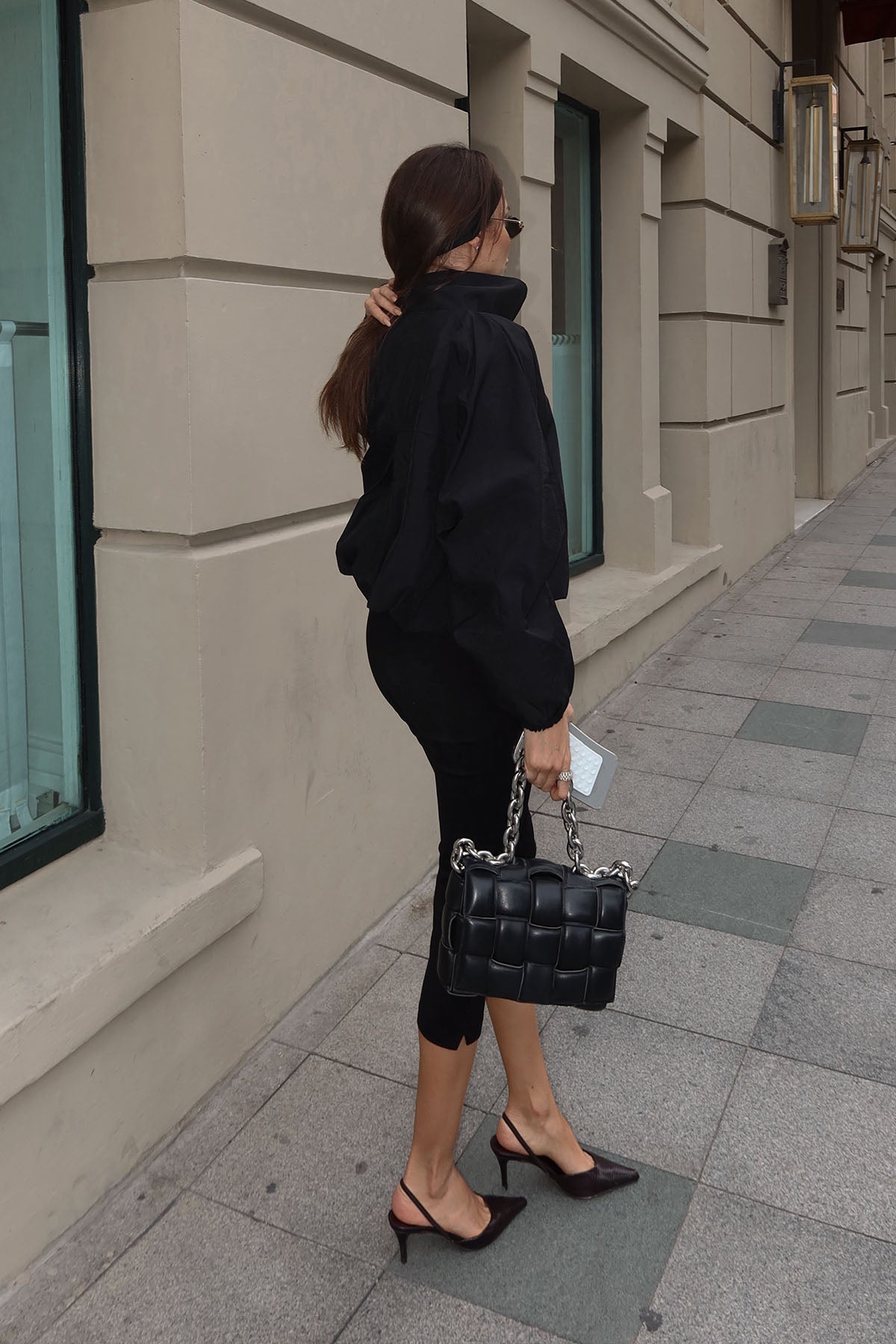 Kadın Yırtmaç Detaylı Kapri Boy Tayt Siyah