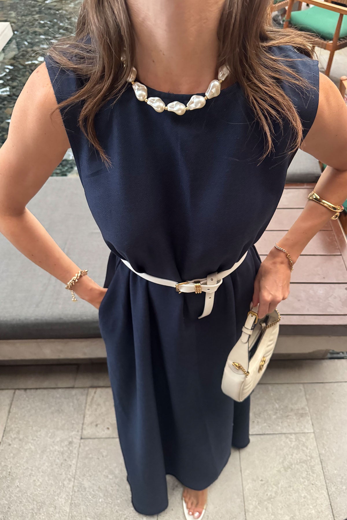 Kadın Dökümlü Pamuklu Sıfır Kol Elbise Lacivert