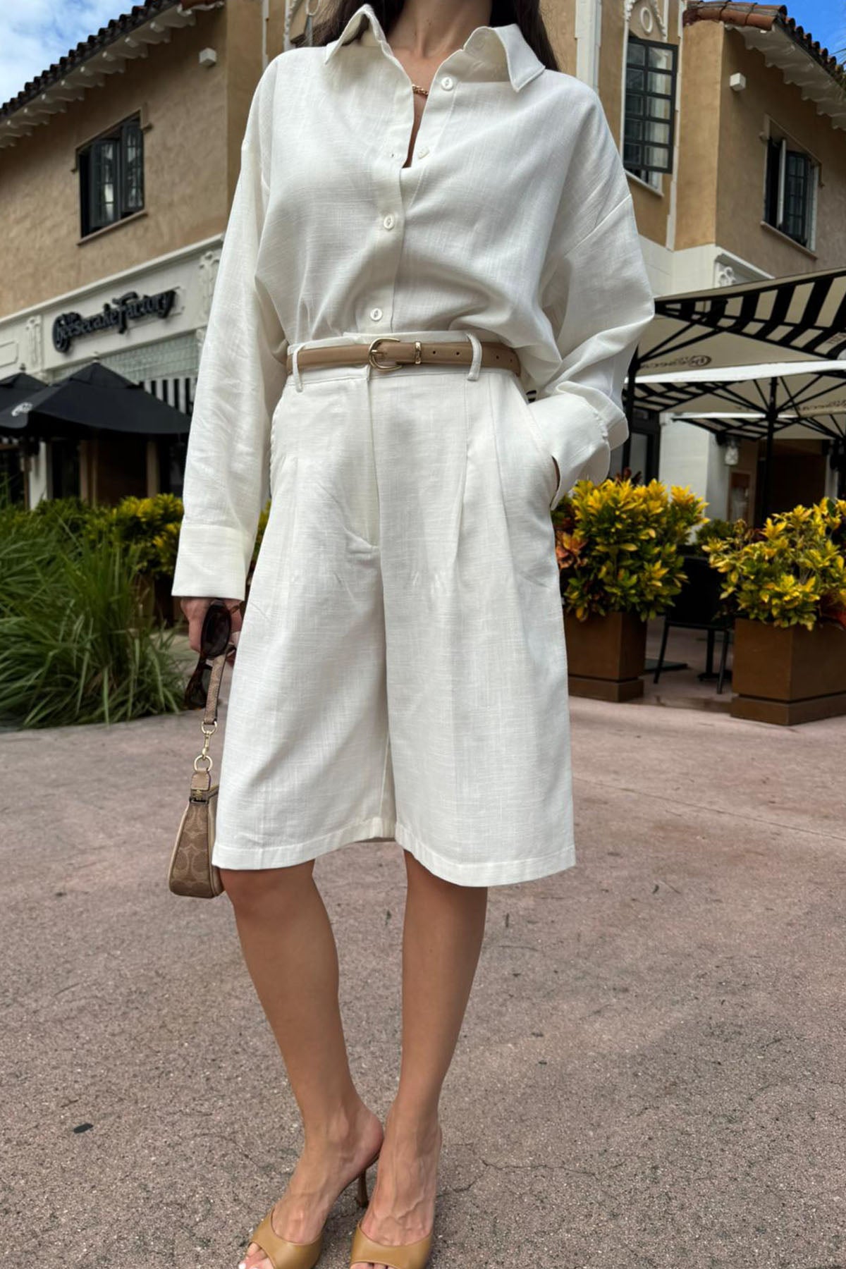 Kadın Organik Pamuk Oversize Kısa Gömlek Ekru